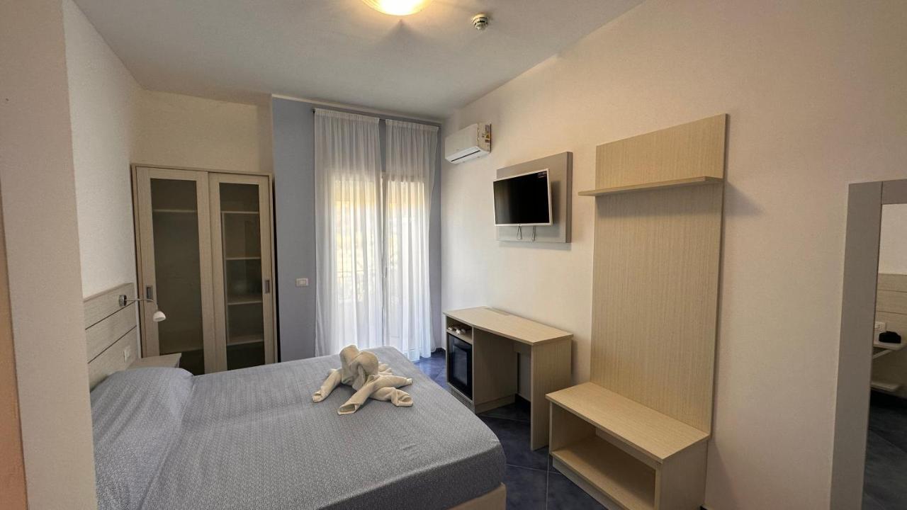 Hotel La Giara Цамброне Екстер'єр фото